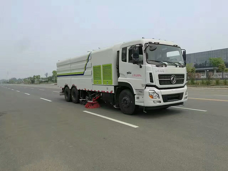 中威東風(fēng)天龍12水/10塵洗掃車(chē)