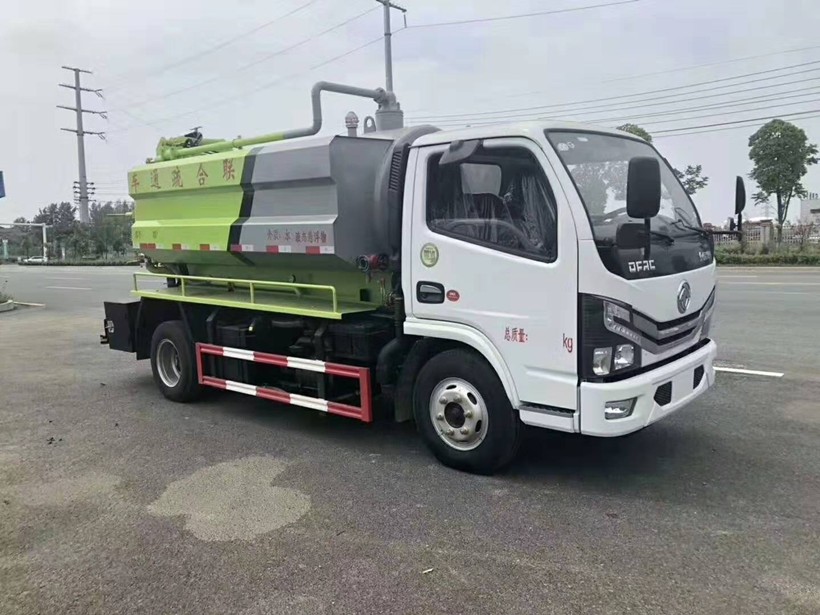 中威東風國六多利卡D6清洗車