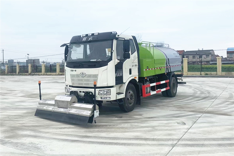 中威解放J6 9方路面清洗車(chē)