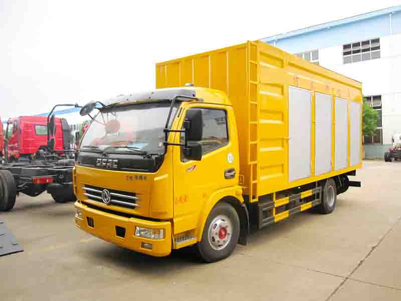 東風(fēng)大多利卡移動(dòng)式污水處理車