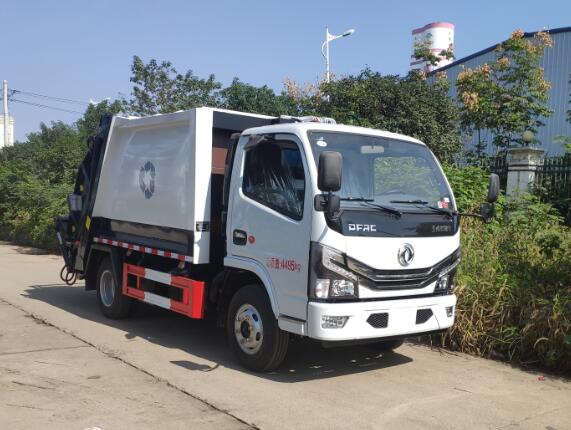 4方多利卡藍(lán)牌國(guó)六壓縮式垃圾車(chē)