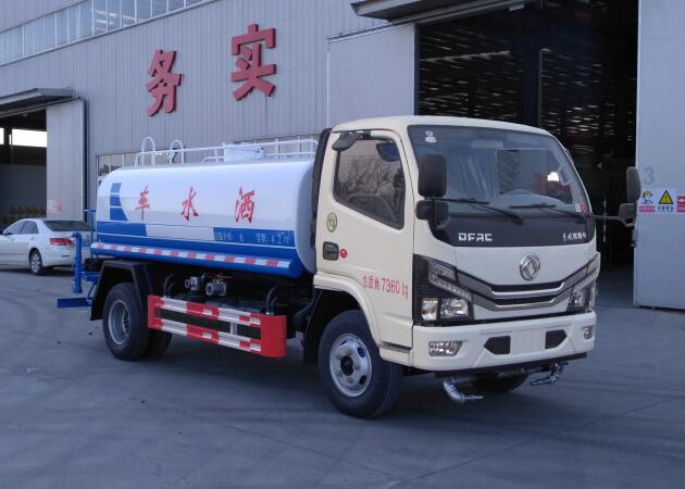 冬季使用灑水車(chē)注意事項(xiàng)
